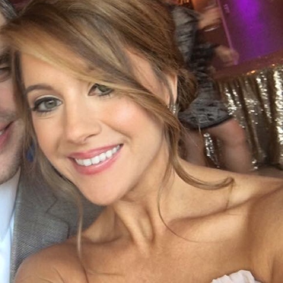 Meet your Posher, Mandi - Picture 1 of 1